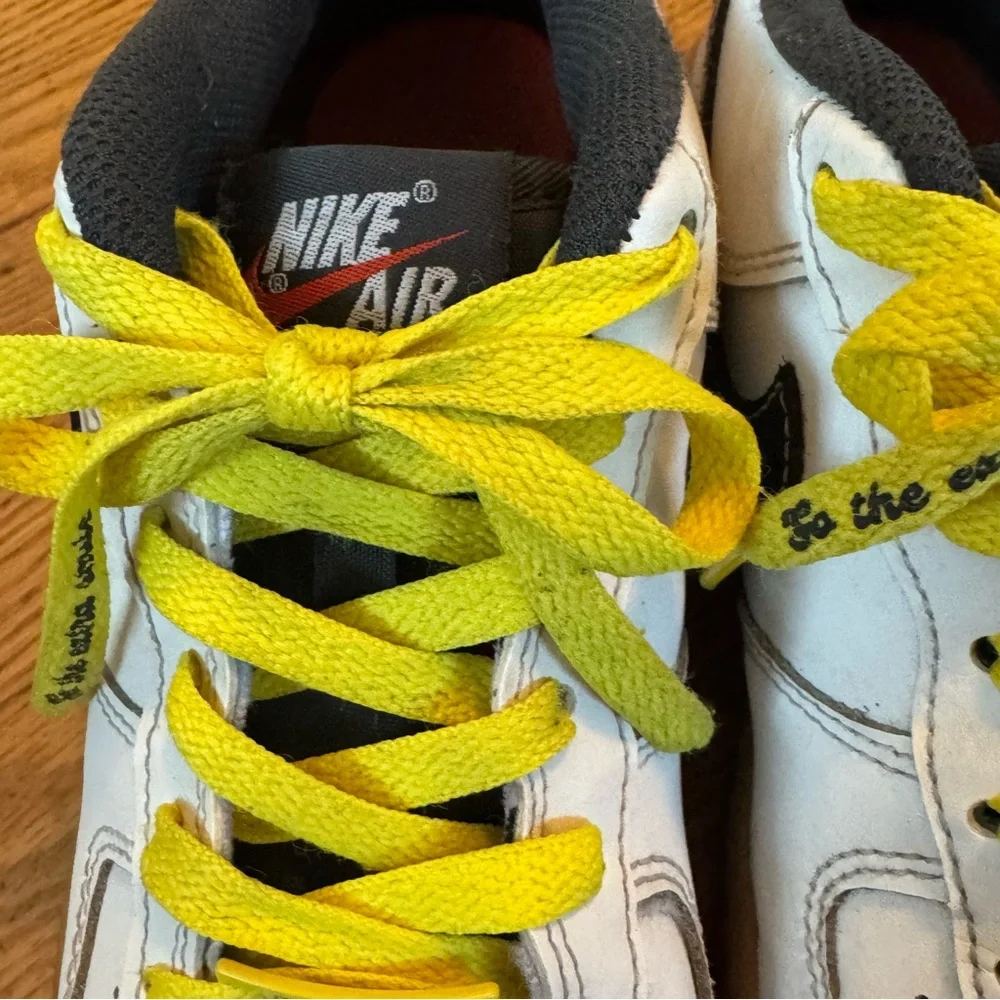 Nike Air Force 1 Size 6 Youth - Picture 3 of 10